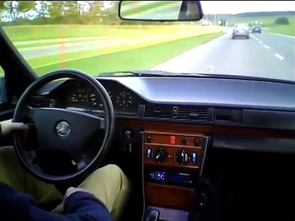 Mercedes W 124 250 d automat