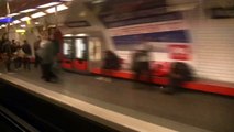 HD Métro Paris - Ligne 11 - MP59 - De Pyrénées à Chatelet