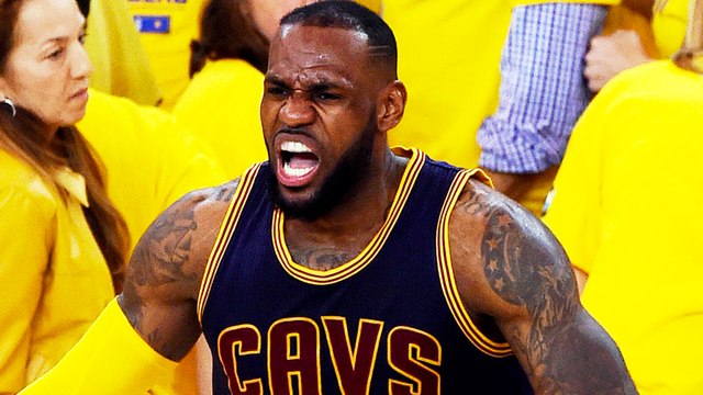See LeBron James' Reaction to a Warriors Fan's Vulgar Insults