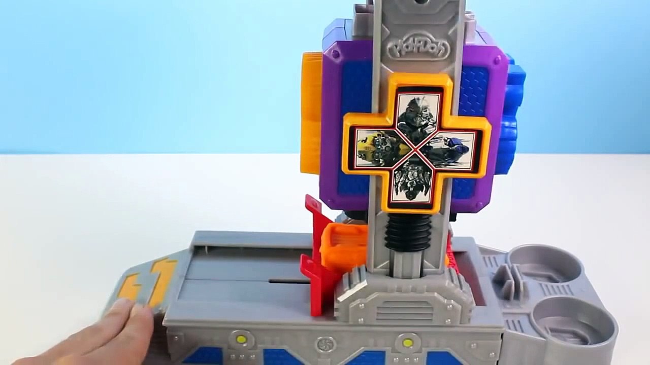 PLAY DOH: Transformers Autobot Workshop Playset Hasbro Toys