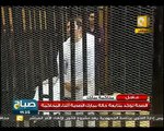 محاكمة مبارك Mubarak Trial : مبارك يضحك ويعبث بأنفه laughs in cage