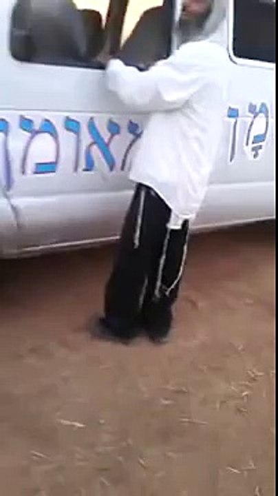 Israeli IDF Soldiers Dancing While Waiting For Ground Invasion - Na Nach Nachma Nachman