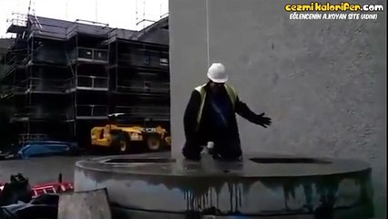 Şantiyede İşçilerin Canı Sıkılırsa