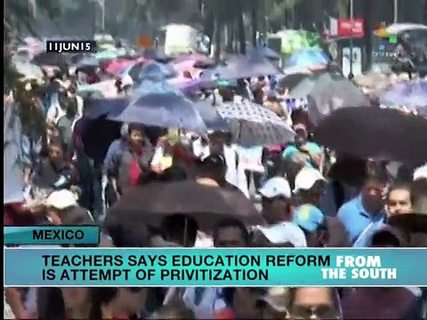 Teachers March Against Education Privatization in Mexico City