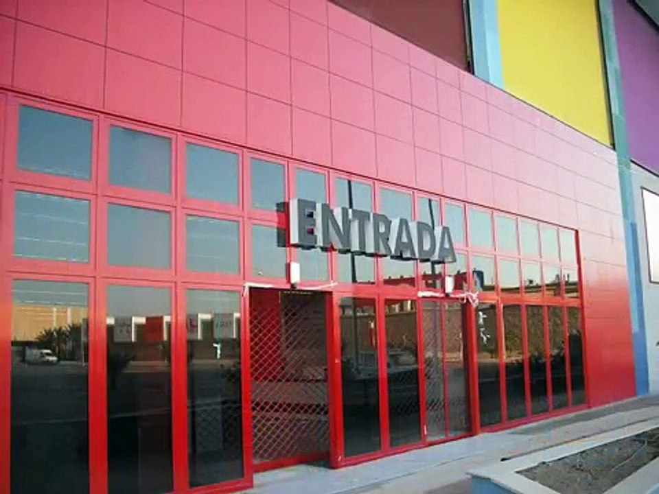 CONSTRUCCION DE FACHADAS EN PANEL DE COMPOSITE (TRESPA)