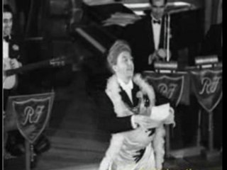 ROY FOX WITH DOUGLAS BYNG-1932