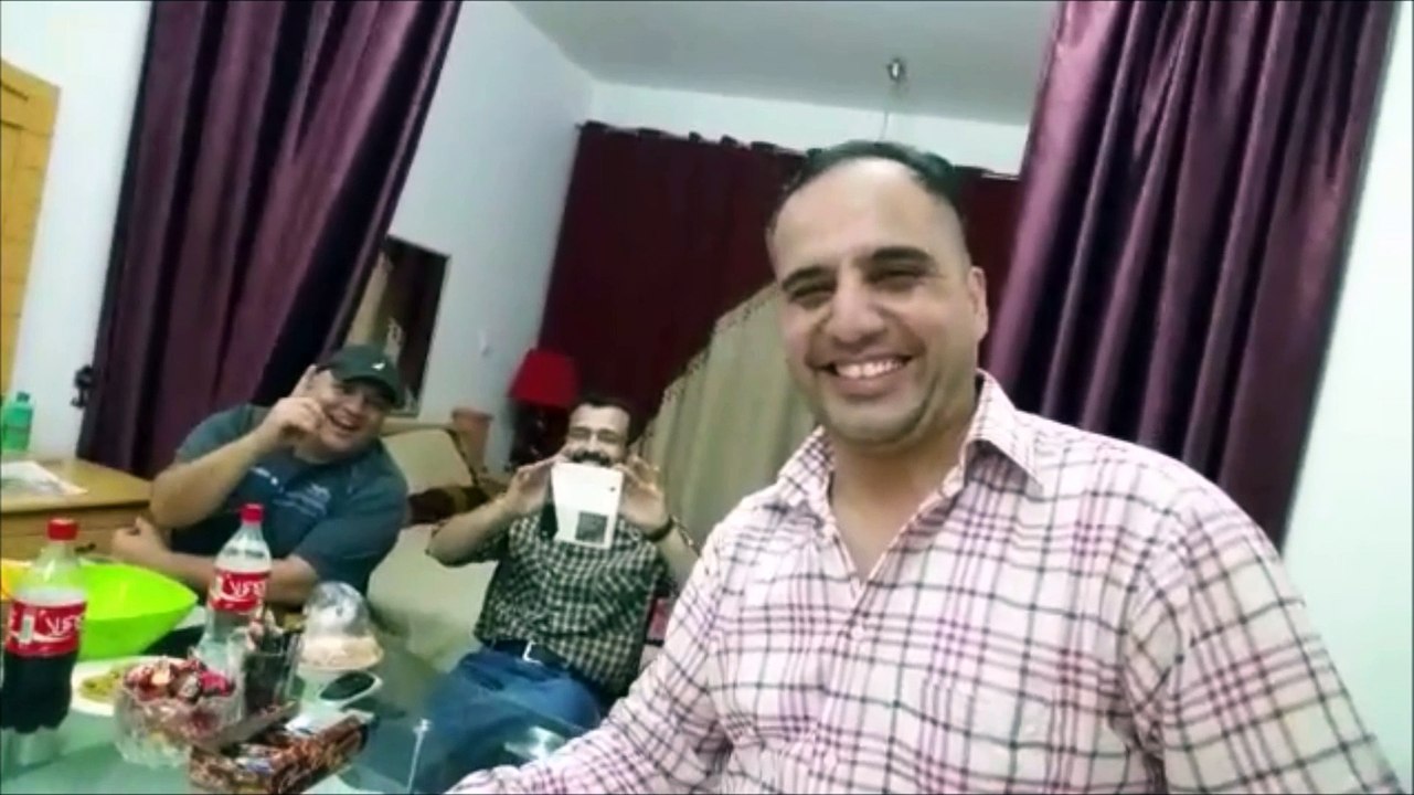 PARDESI  SANGEEZ