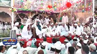 Ejtimaee Dua 2015 Babajee Peer Manzoor Ahmad Shah, Jamia Faridia Sahiwal Pakistan.