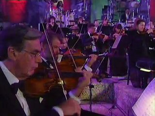 Yanni at the Acropolis - Reflectiosn of Passion