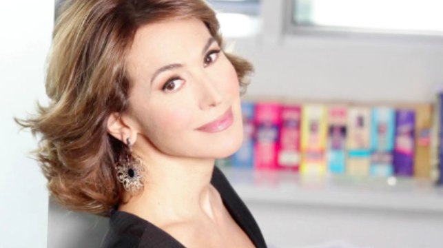 Oggi Karina ci parla proprio di lei... Barbara D'Urso!! - Karina / Per niente Karina