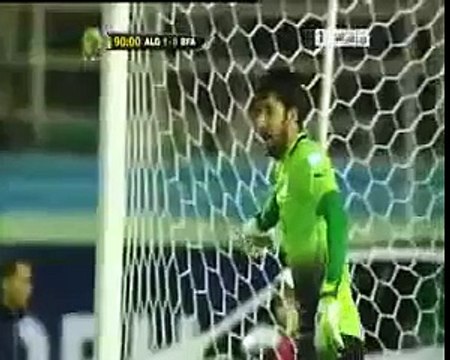 الدقائق الأخيرة من مباراة الجزائر بوركينافاسو بتعليق حفيظ دراجي 19-11-2013