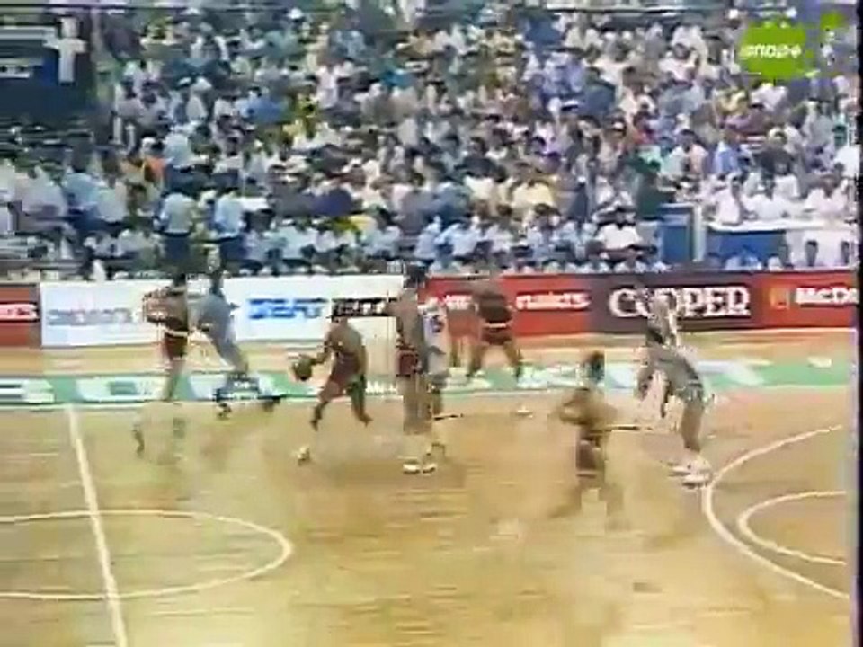 Ιδρωμένη μπάλα