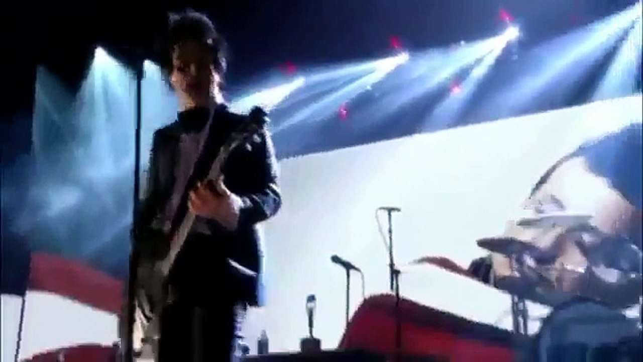 Green Day - American Idiot [Live]