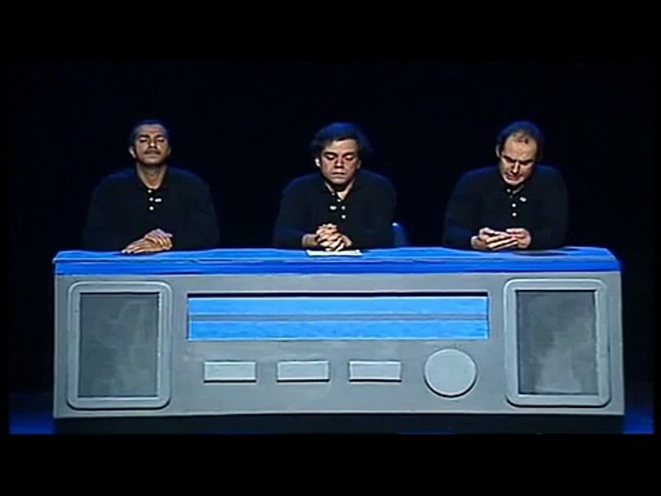 Le best of des Radios Libres - Les Inconnus - YouTube2