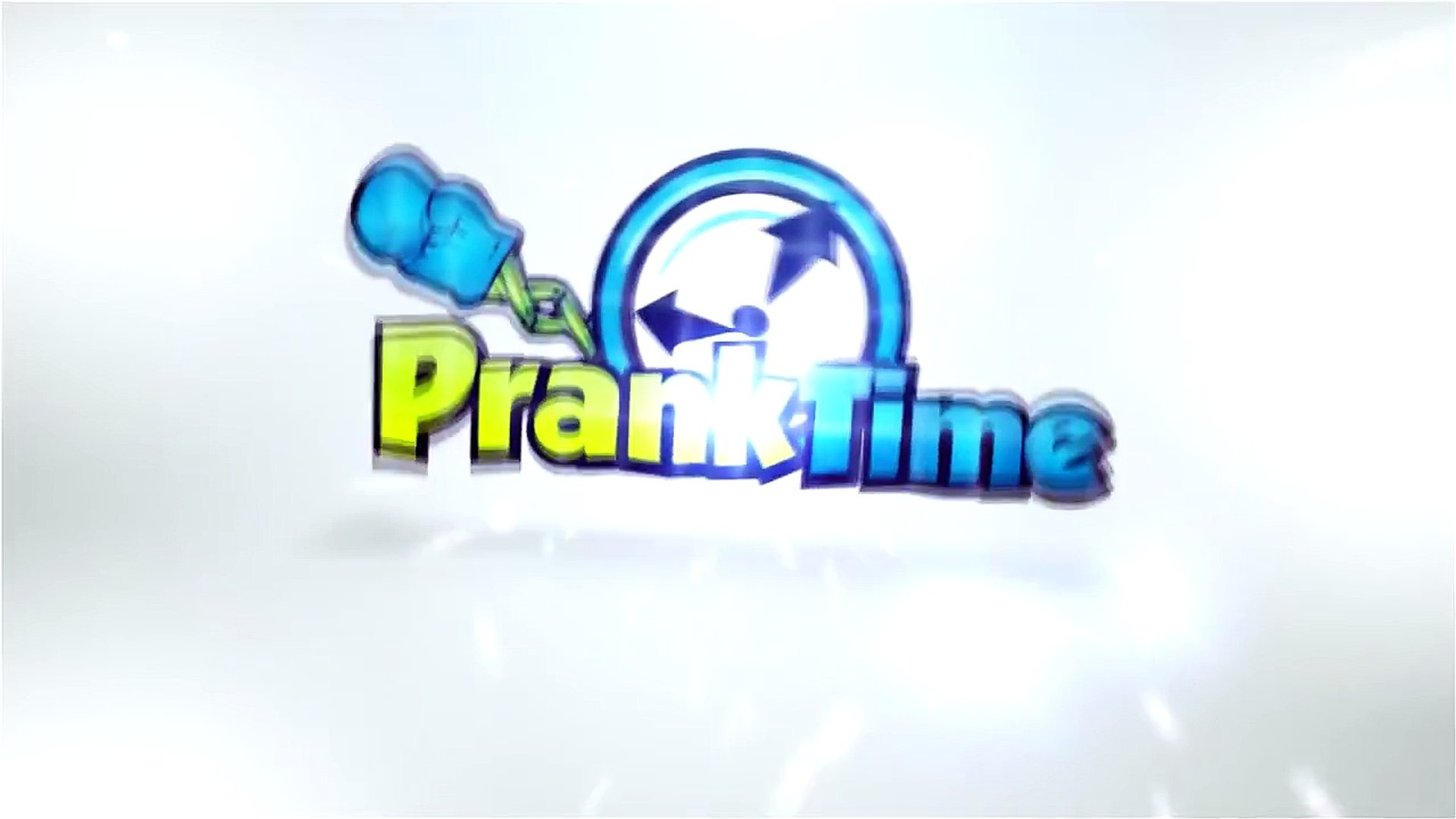 Funny Pranks - Fake Arm Bathroom Prank - Public Pranks - Funny Pranks 2015