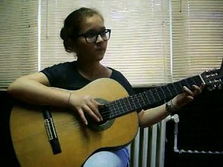 MEDARMONİ SANAT AKADEMİSİ-GİTAR DERSİ_www.medarmonisanat.com