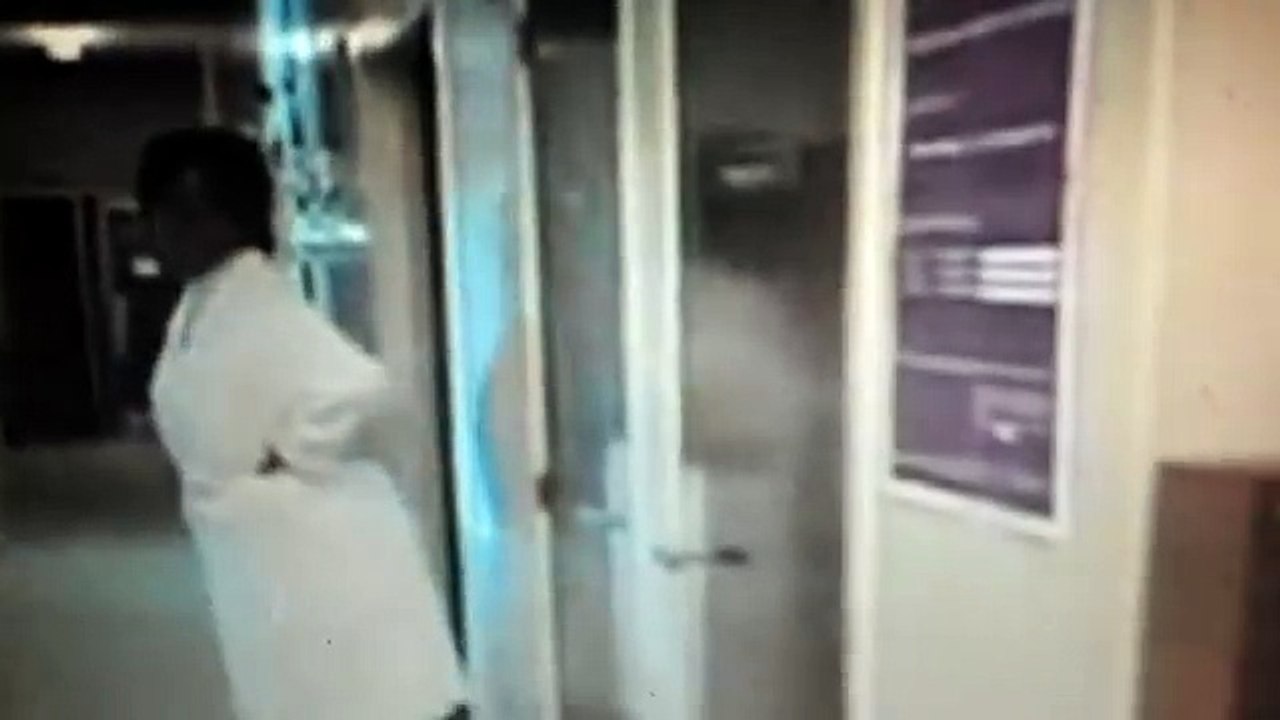 Les inconnus l'hôpital vidéo 1