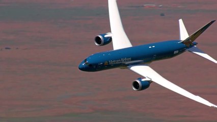 Boeing Prepares the 787-9 Dreamliner for the 2015 Paris Air Show