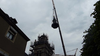 Saint-Donat - mise en place du clocher