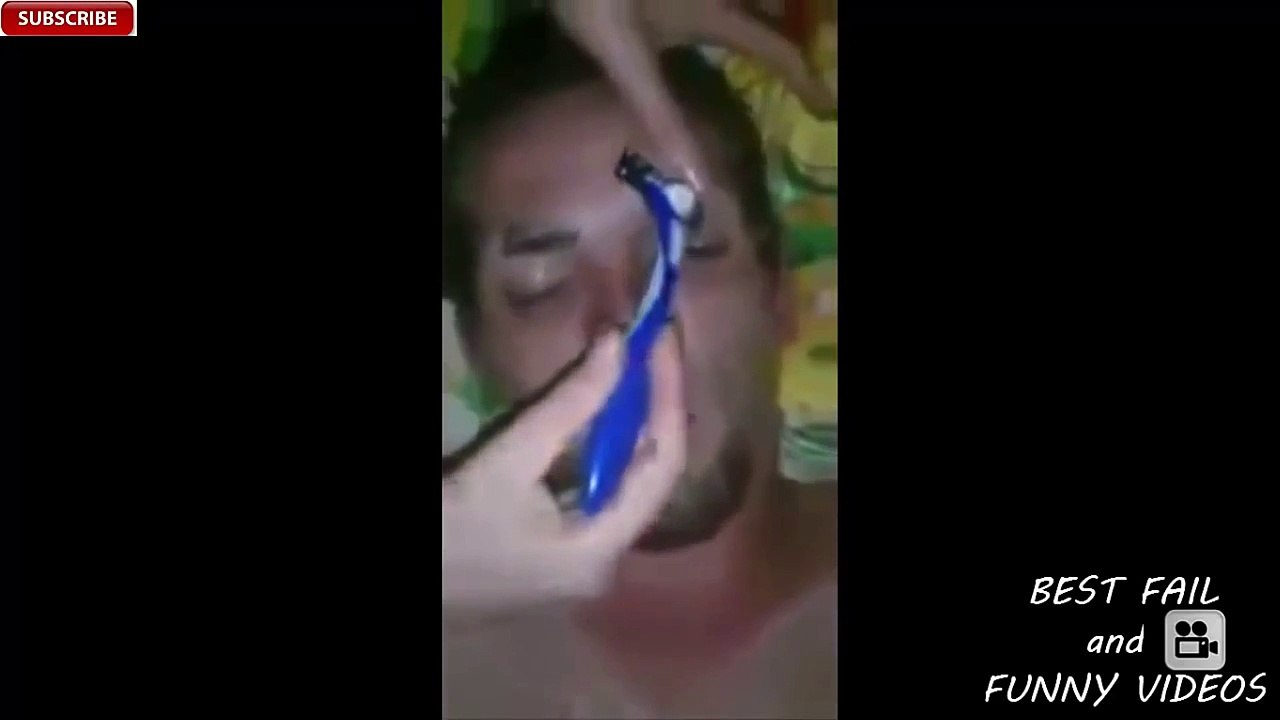 Funny Fails In Hilarious Girls Fails Best Funny Fails