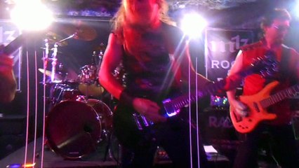 ANDRAGONA - kytarové sólo+bubenické sólo