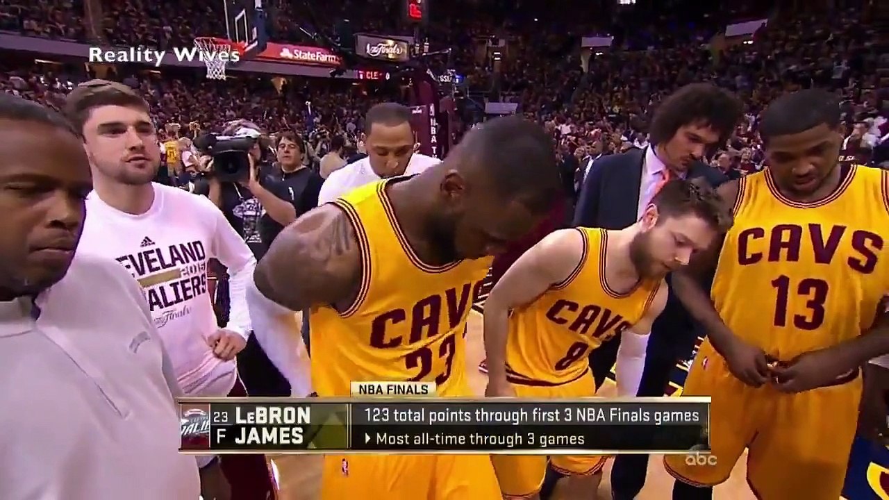 Lebron James Flashes His Pe... During 2015 NBA Finals - Vidéo Dailymotion