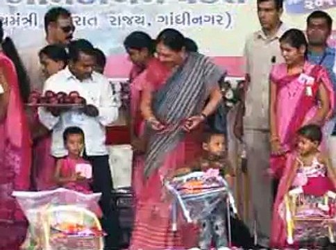 ‎Narmada‬ ‪‎Khiarpada‬ Shala Praveshshotsav by ‪Gujarat‬ ‪‎CM‬