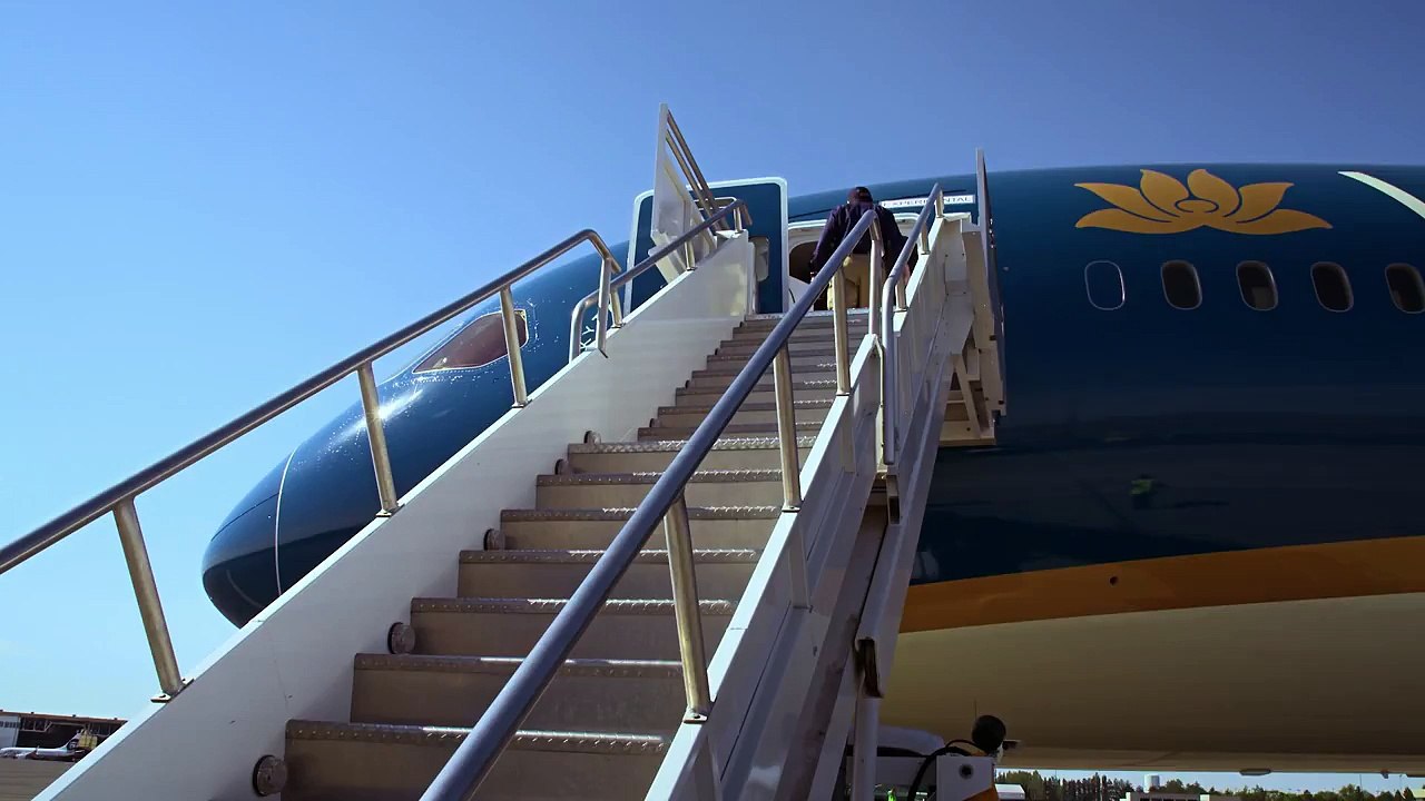 Boeing Prepares the 787-9 Dreamliner for the 2015 Paris Air Show