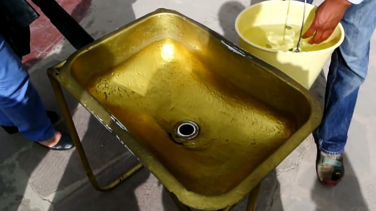 赤道でコリオリの力の実験 Coriolis force at Equator