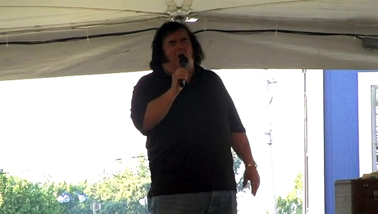 Bryan Clark sings 'An American Trilogy' Elvis Week 2010