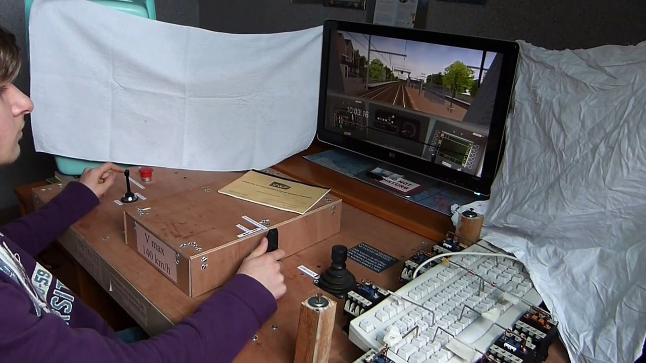 Conduite d'un train virtuel sur simulateur de conduite .