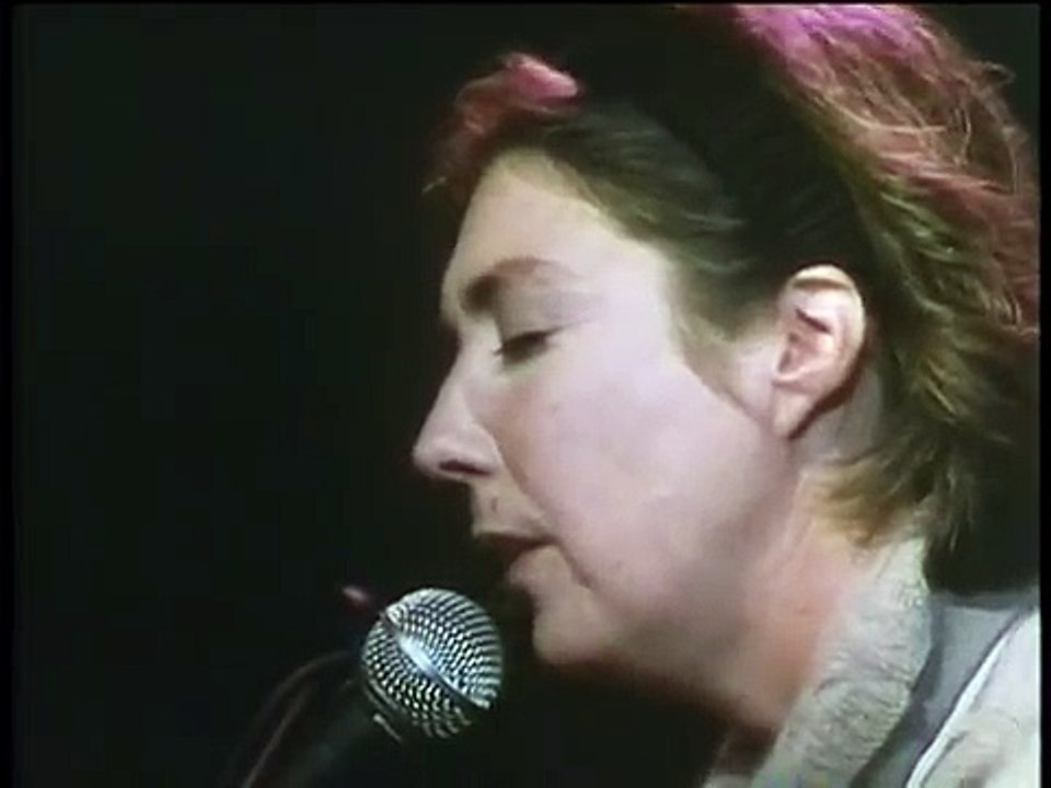 Kate and Anna McGarrigle: Talk to Me of Mendocino (Caffe Lena, 1990)