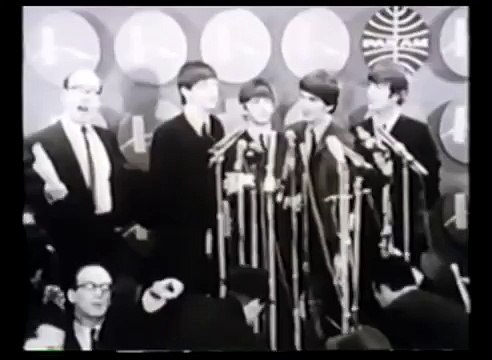 The Beatles - Press Conference at JFK Airport (1964)
