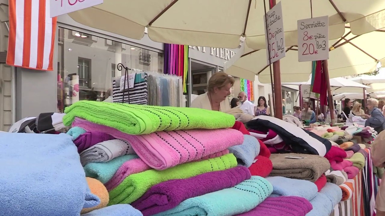 La grande braderie de Vincennes 2015 organisée par Lacomidi un vrai succès.