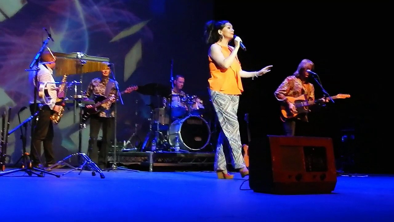 The Carpenters Please Mr Postman