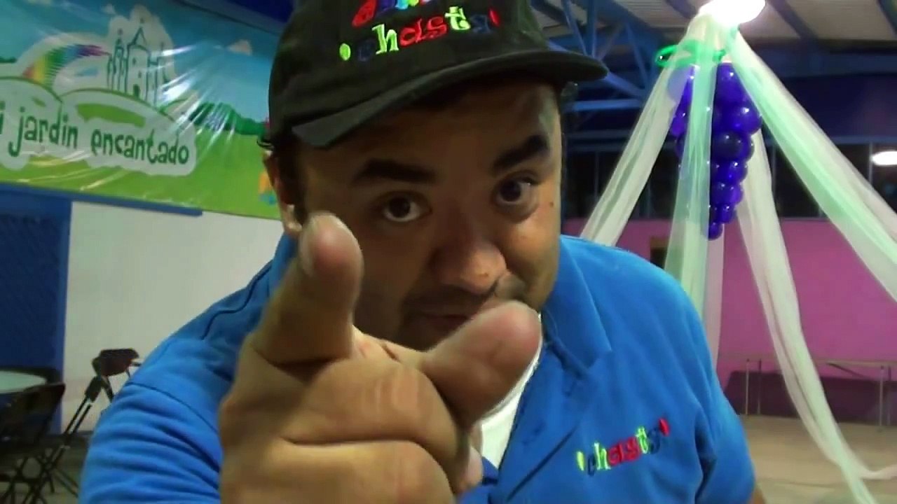 como poner estrellas en tul decoracion con globos