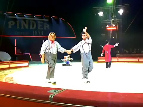 cardinalis clowns - cirque pinder 2011