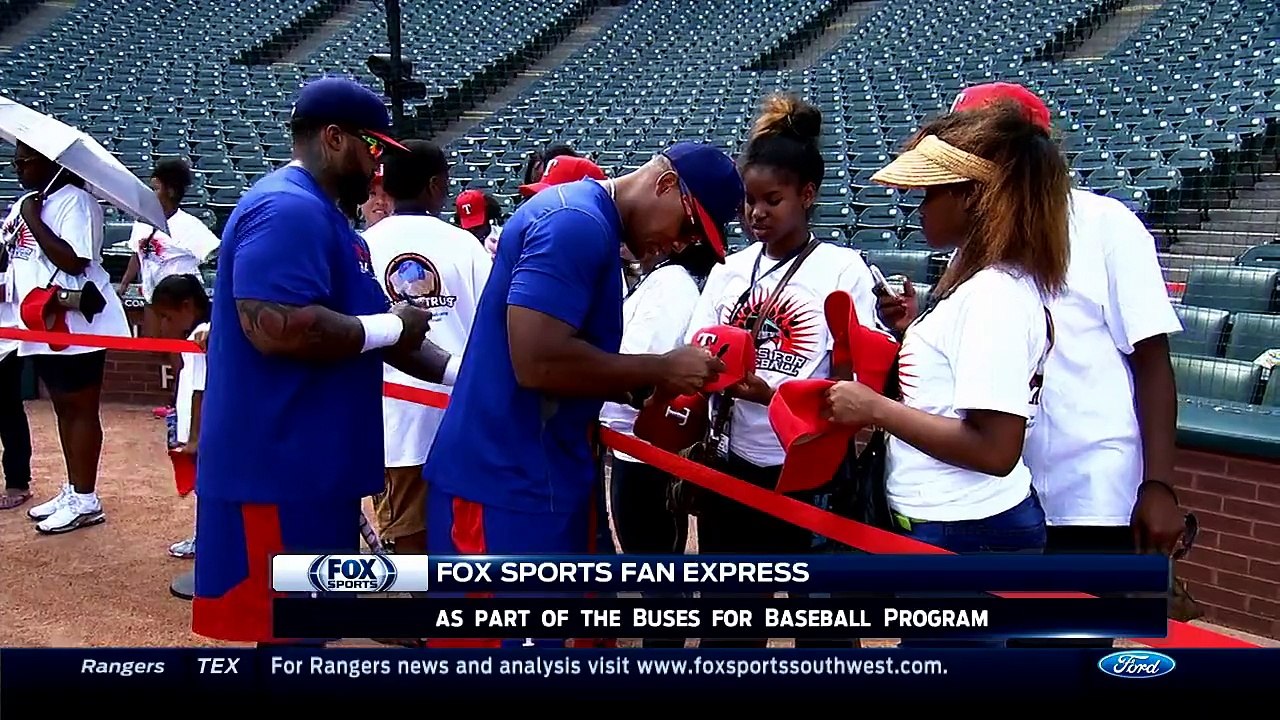 Players Trust Kicks off 2015 Buses for Baseball Program in Texas  3BL Media.mp4