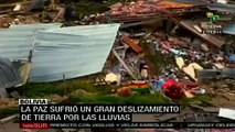 Mil familias perdieron sus hogares por deslizamientos en La Paz