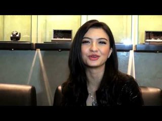 Soal Fashion Raline Shah Pilih Yang Nyaman