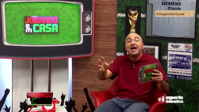 Presidente do Santos explica situação de Robinho