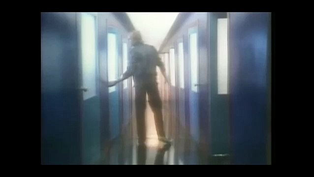 Phil Collins - In The Air Tonight