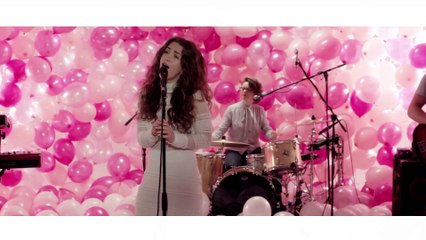 Hunger TV_ Rae Morris - Love Again