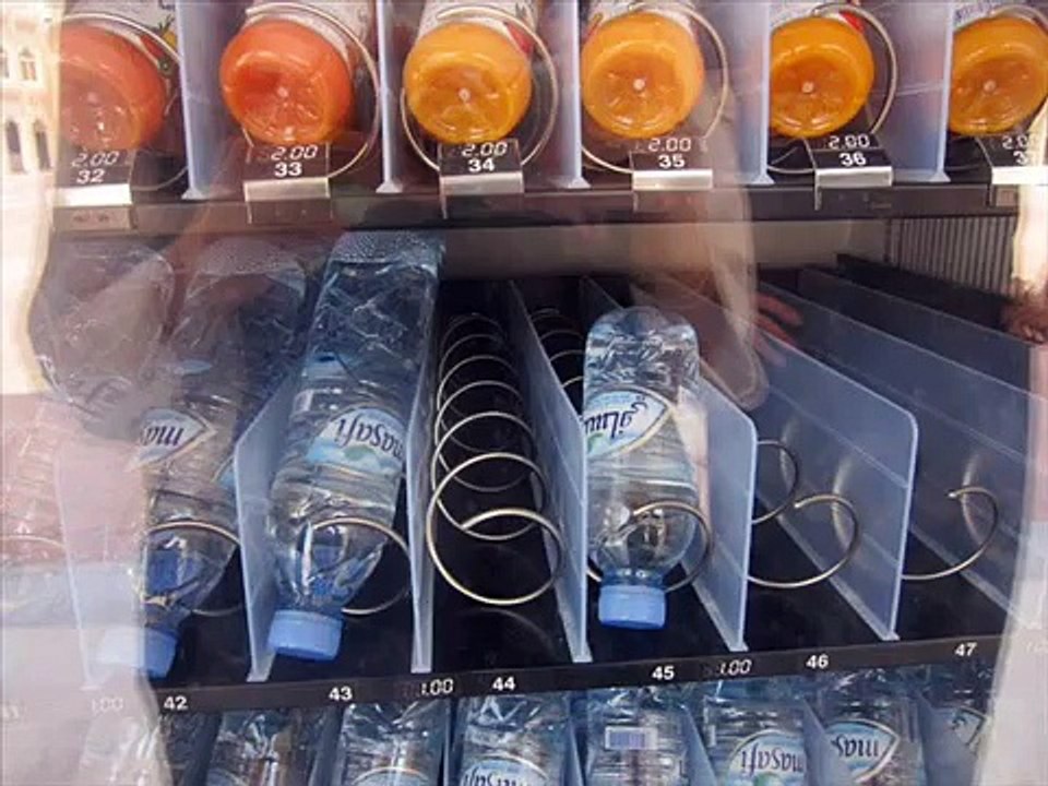 مدرسة عائشة بنت ابي بكر في ابوظبي