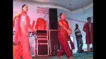 Dancing Girls At Punjabi Wedding 2010