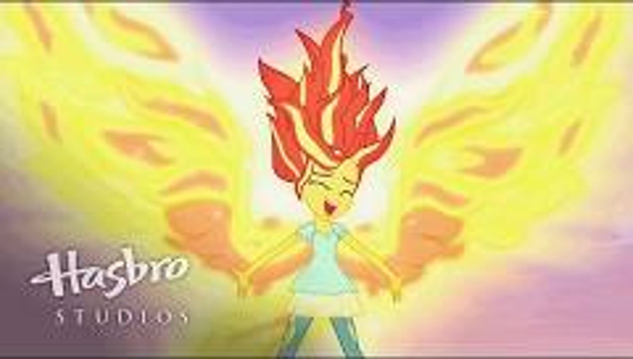 My Little Pony: Equestria Girls - Rainbow Rocks | Cortos Animados [10º Corto] Mi Pasado No Es Hoy (Español)