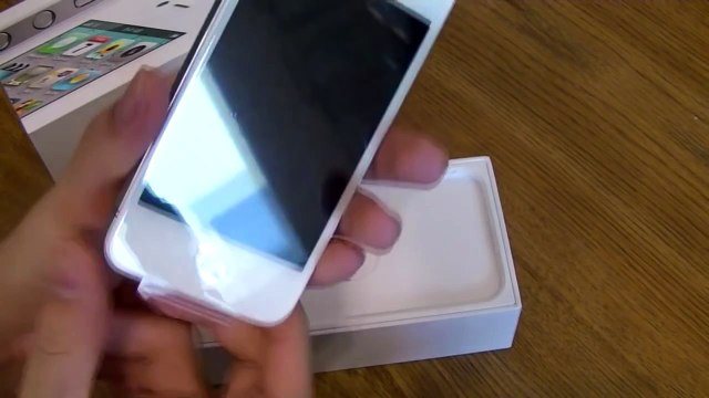 iPhone 4S Unboxing 16GB White