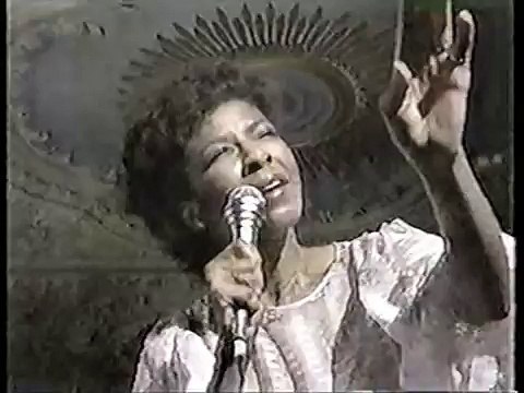 Natalie Cole - Just A Closer Walk With Thee