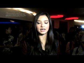 Raline Shah Belajar Jadi Ibu