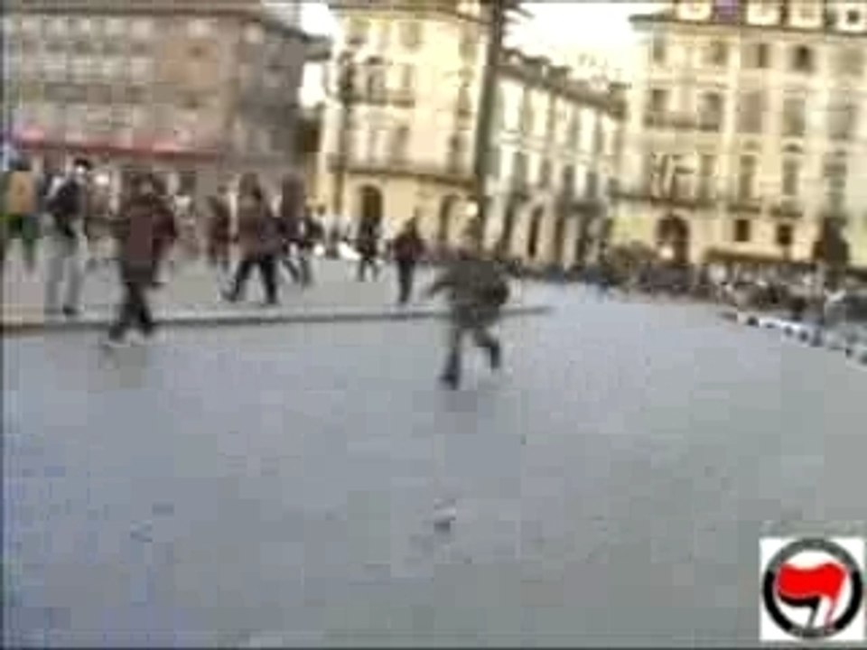Torino - antifa - 29.3.03